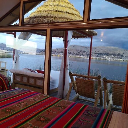 Uros Qhota Uta Lodge Puno Exteriör bild