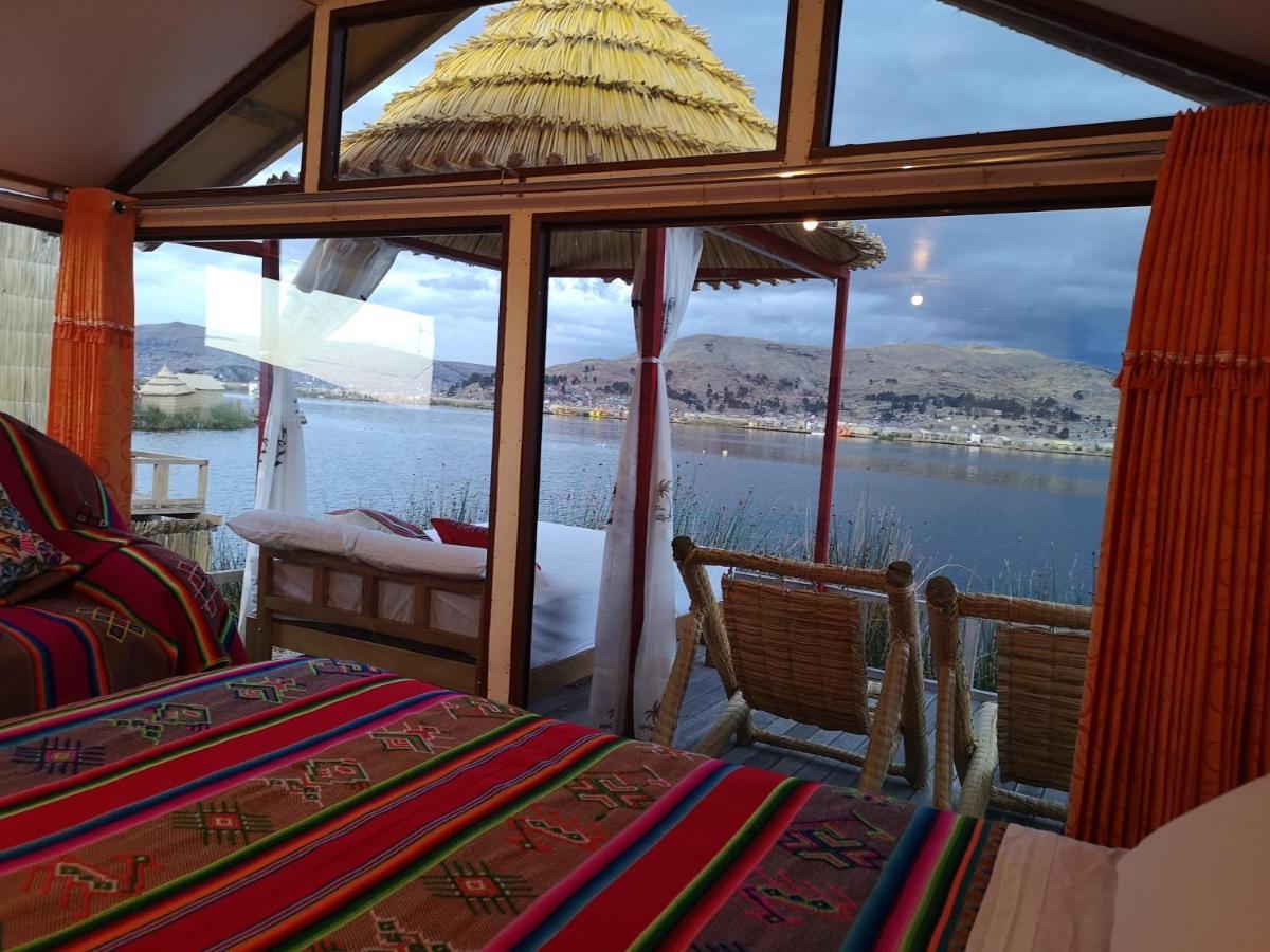 Uros Qhota Uta Lodge Puno Exteriör bild