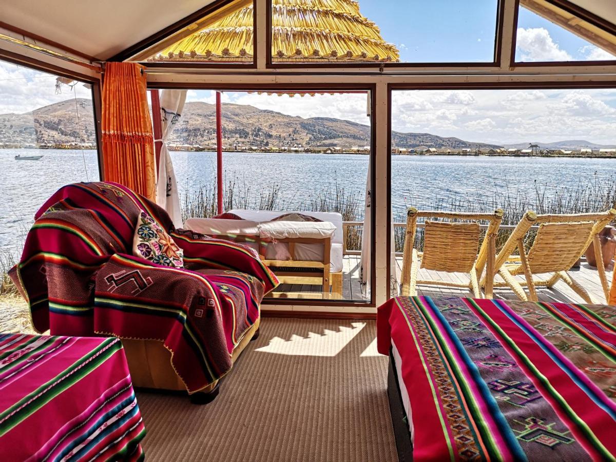 Uros Qhota Uta Lodge Puno Exteriör bild