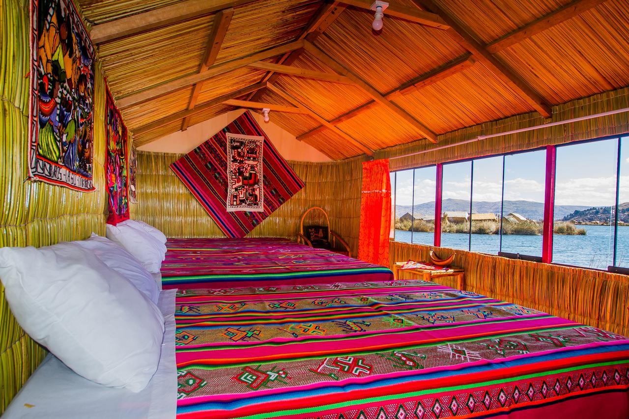 Uros Qhota Uta Lodge Puno Exteriör bild